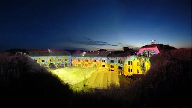 Fort Bathed in Light (Fénybe borult erőd), Komárom, June 2006: photograph 19 of 19 in the archive's gallery