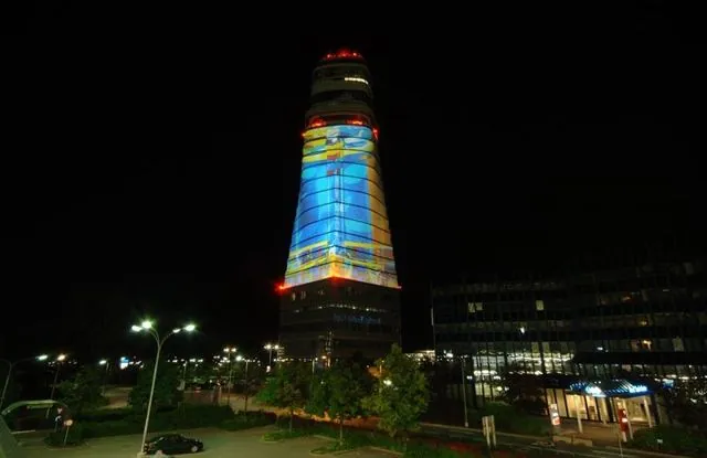 Light Art Installation Demo, Vienna International Airport (VIE): photograph 30 of 37 in the archive's gallery