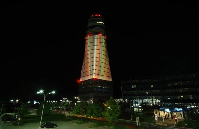 Light Art Installation Demo, Vienna International Airport (VIE): photograph 11 of 37 in the archive's gallery